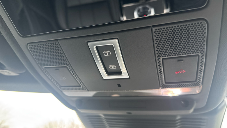 Land Rover Range Rover Evoque 2.0 D200 R-Dynamic HSE 5dr Auto Diesel Hatchback